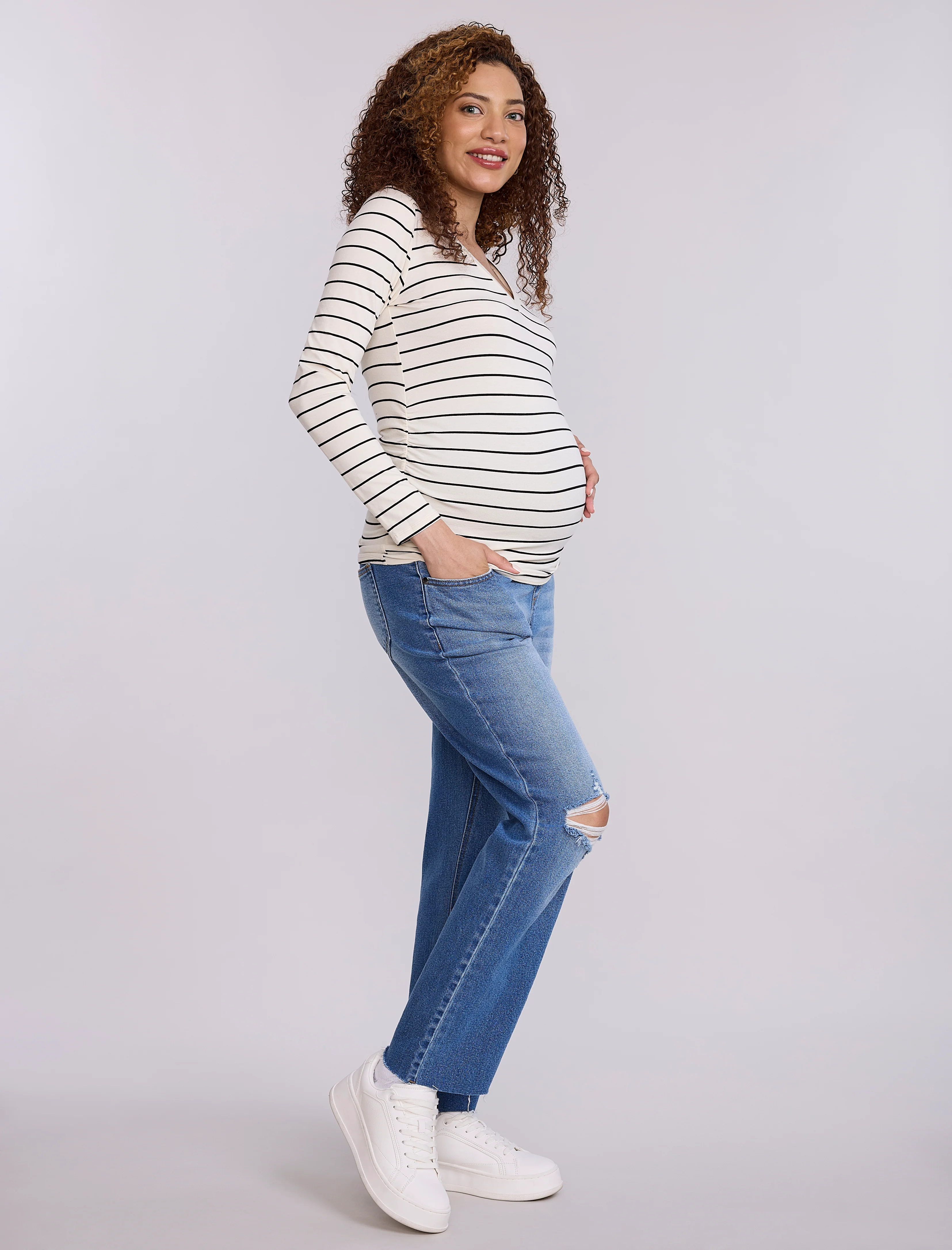 Side Ruched Long Sleeve V-Neck Maternity Tee - Fallshirt
