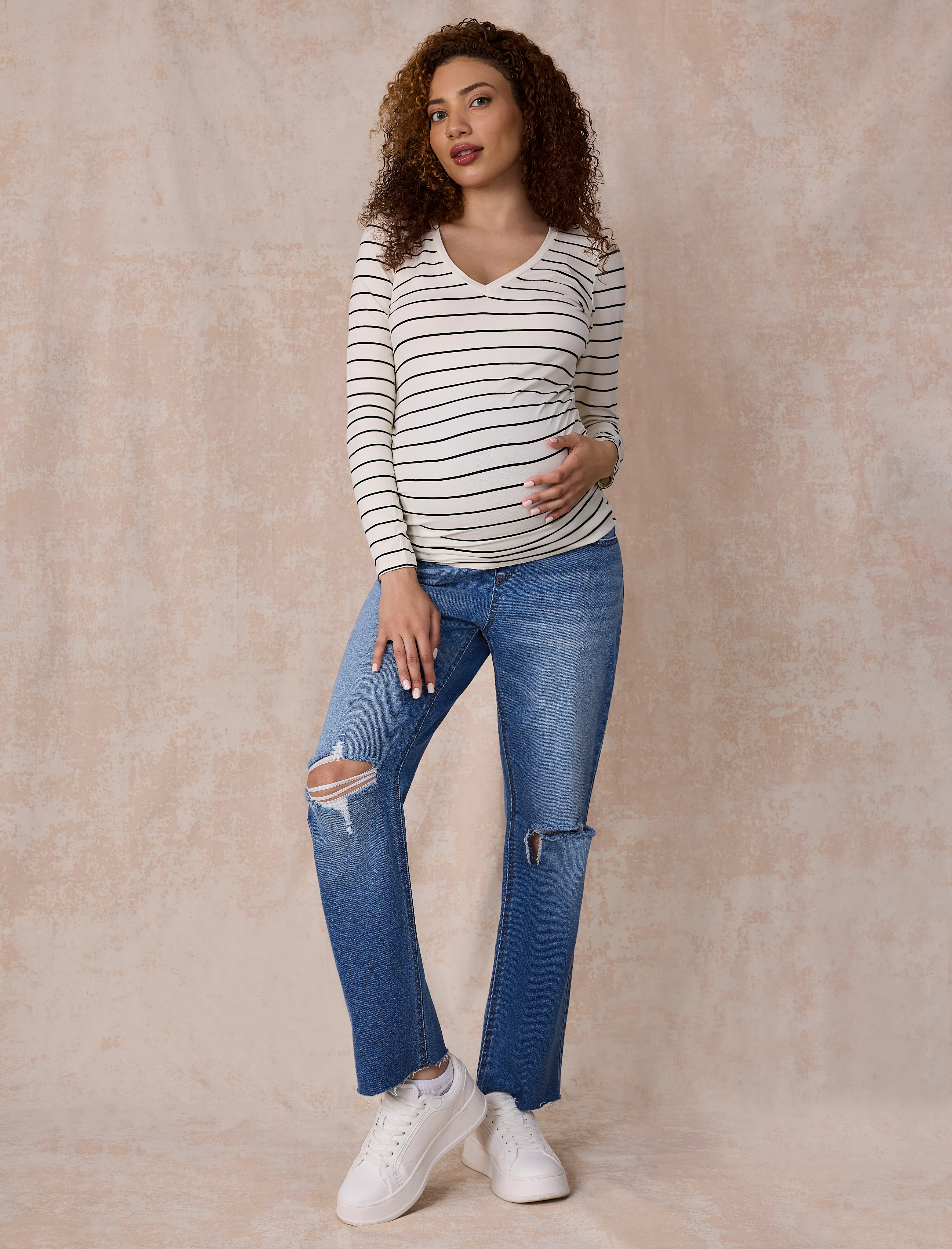 Side Ruched Long Sleeve V-Neck Maternity Tee - Fallshirt